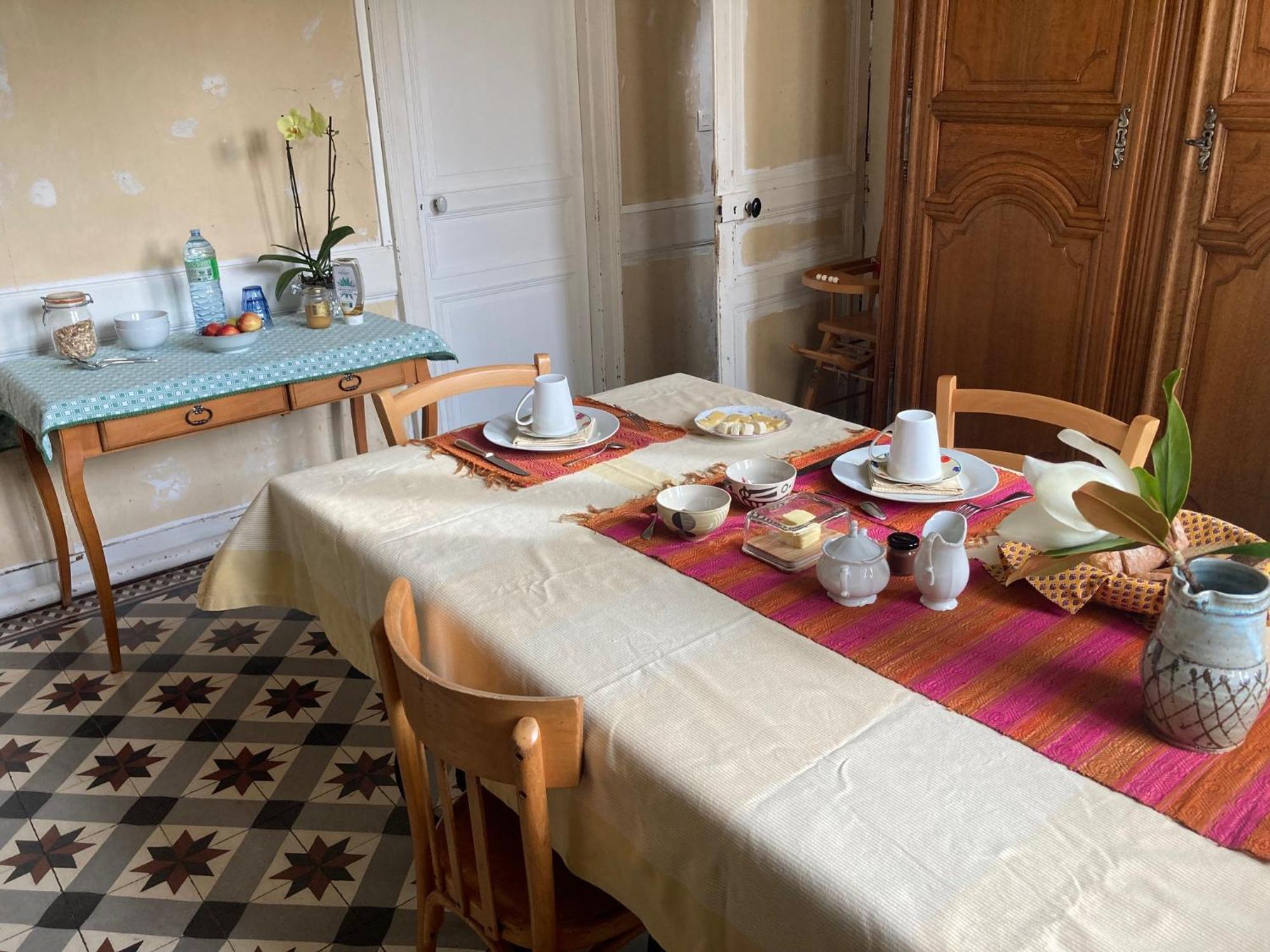 Le Poulailler Bed & Breakfast Loue Ngoại thất bức ảnh